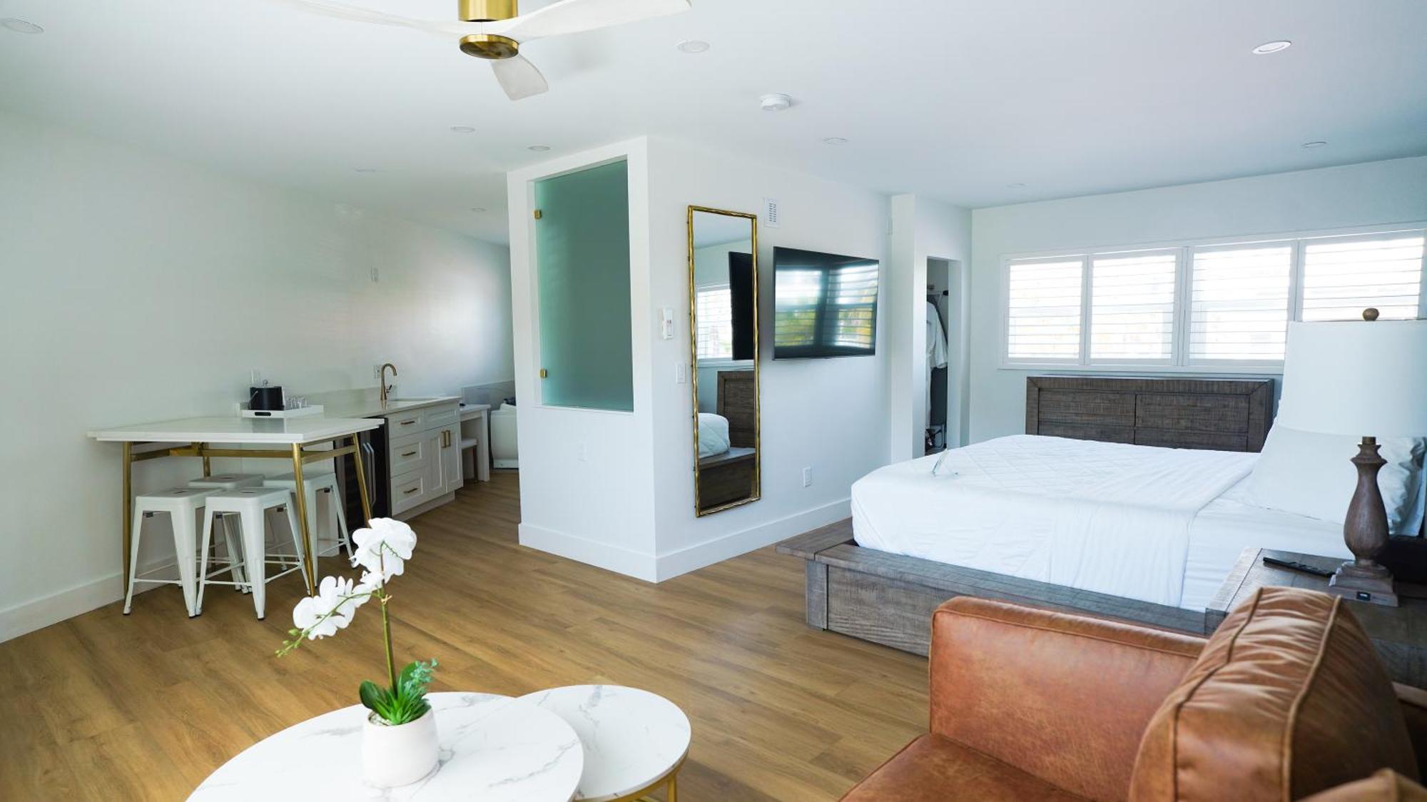 Ivory Sands Beach Suites Clearwater Beach Exteriör bild